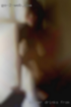 Dinner, drinks from Eudora, 420 and or Adult swingers Play.