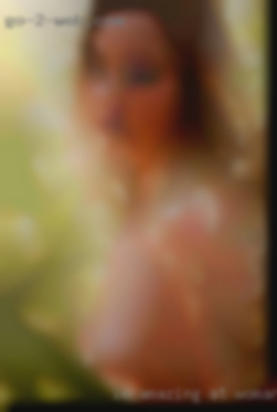 Im amazing at woman oral and love naked performing.
