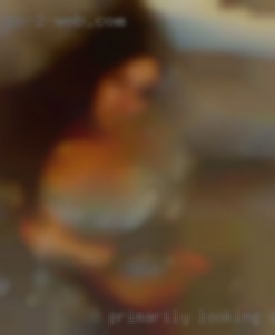 Primarily looking swingers for FWB or threesomes from Eudora KS.